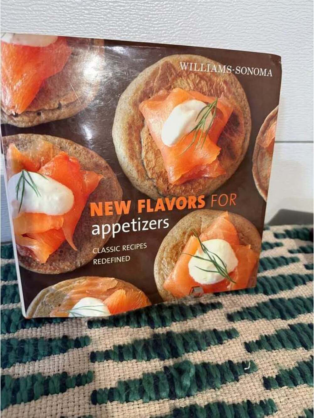 Vintage Williams-Sonoma New Flavors for Appetizers Cookbook